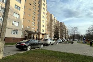 квартира за адресою Гната Хоткевича вул., 54