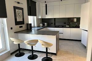 квартира за адресою Пекарська вул., 30
