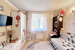 квартира за адресою Озерна вул. (Червоних Майовщиків), 21