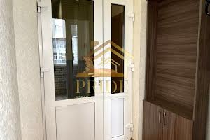 комерційна за адресою Степана Руданського вул., 4-6