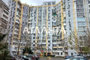 квартира за адресою Середньофонтанська вул., 30/1