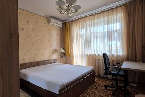 квартира по адресу Героев Труда ул. (Героїв Праці), 15а