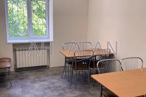 коммерческая по адресу Михаила Грушевского ул., 34/1