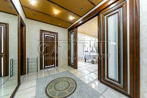 будинок за адресою Курортна вул., 9