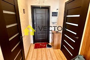квартира за адресою Сергія Параджанова вул., 1