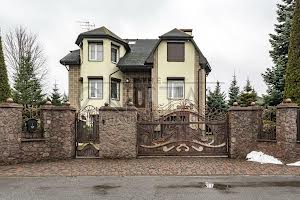 будинок за адресою Київська