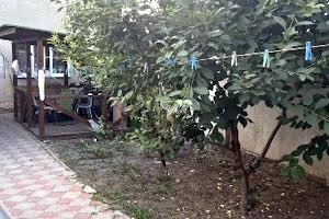 будинок за адресою Шептицького вул.