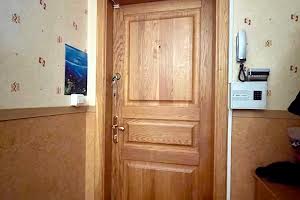 квартира за адресою Тролейбусна вул., 8
