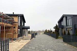 дом по адресу с. Вишенки, Золочівська, 9