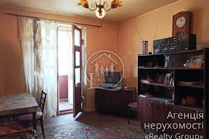 квартира за адресою Єсеніна, 1