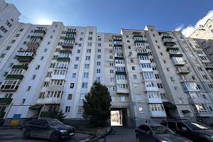 квартира за адресою Зарічанська вул., 52