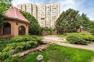 будинок за адресою Берегова вул., 3