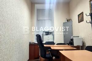 комерційна за адресою Хрещатик вул., 10-Б
