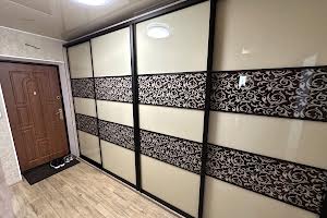 квартира по адресу Будівельників ул., 1