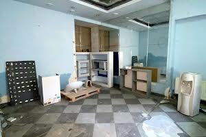 коммерческая по адресу Гетьмана Дорошенко ул. (Жовтневая), 48