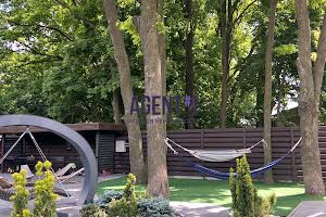 будинок за адресою Приозерна вул.