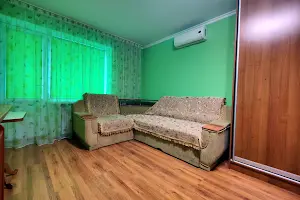 квартира за адресою Чехова вул., 56