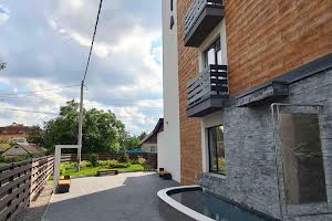 квартира за адресою Партизанська вул., 10