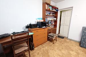 квартира за адресою Бригадна вул., 8
