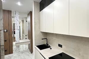 квартира за адресою Краснова вул., 3а
