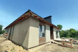 дом по адресу Остромирська