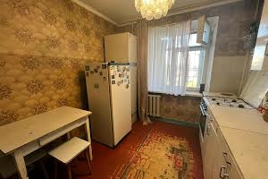 квартира за адресою пр. Миру, 37