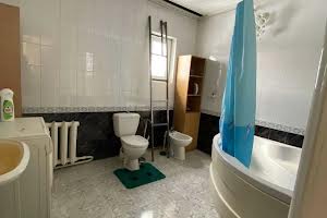 будинок за адресою Благодатна