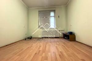 комерційна за адресою Українська вул., 5