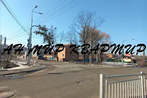 будинок за адресою Героїв Крут вул., 23