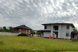 ділянка за адресою Ньютона вул.