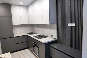 квартира за адресою Співдружності вул., 6