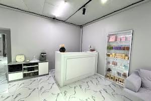 комерційна за адресою Генуезька вул., 3б