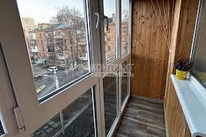 квартира по адресу 23 Августа ул., 11а