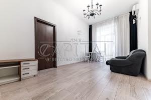 комерційна за адресою Лютеранська вул., 6