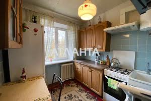 квартира за адресою Космонавтів вул., 11в