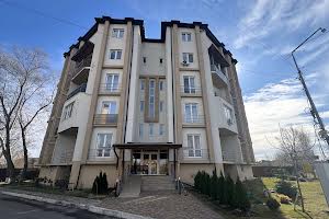 квартира за адресою Озерна вул., 1