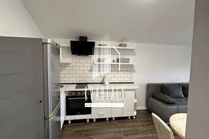 квартира за адресою Залізнична вул., 32