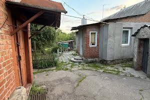 будинок за адресою Курортна, 11