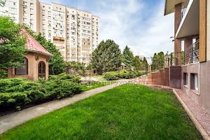 будинок за адресою Берегова вул., 3