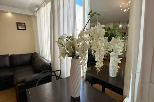 квартира за адресою Літературна вул., 12