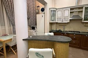 квартира за адресою Театральна вул., 5