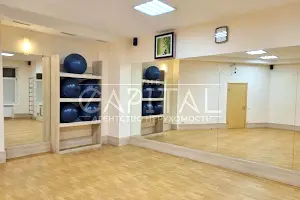 комерційна за адресою Машинобудівників вул., 17