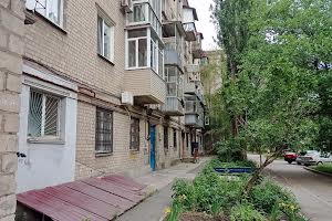 квартира за адресою Універсальна вул., 9