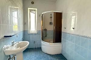 будинок за адресою старицького, 2