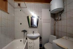 квартира за адресою Олександра Довженка вул., 8