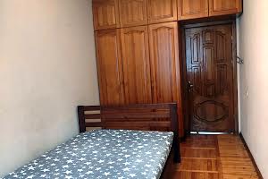 квартира за адресою Святотроїцька вул., 23