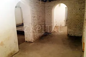 комерційна за адресою Велика Васильківська вул. (Червоноармійська), 14