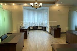 комерційна за адресою Київ, Інститутська вул., 18-А