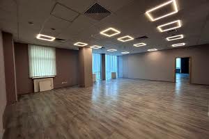коммерческая по адресу Хрестовый пер. (Николая Гайцана ул.), 2