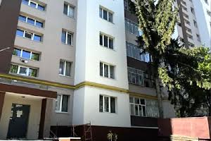 квартира за адресою Степана Бандери вул., 8